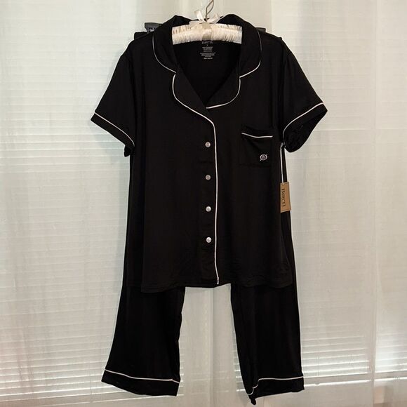 BORN Black White Button DownβNotched Collar Short Sleeve Long Pants Pajama Set - Picture 5 of 12